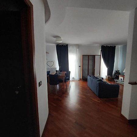 Casamare Apartment Pescara Bagian luar foto